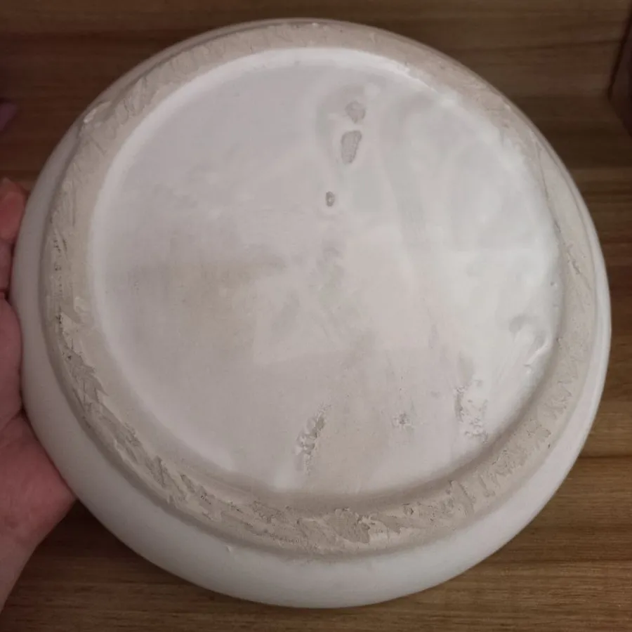 زیر گلدان ی