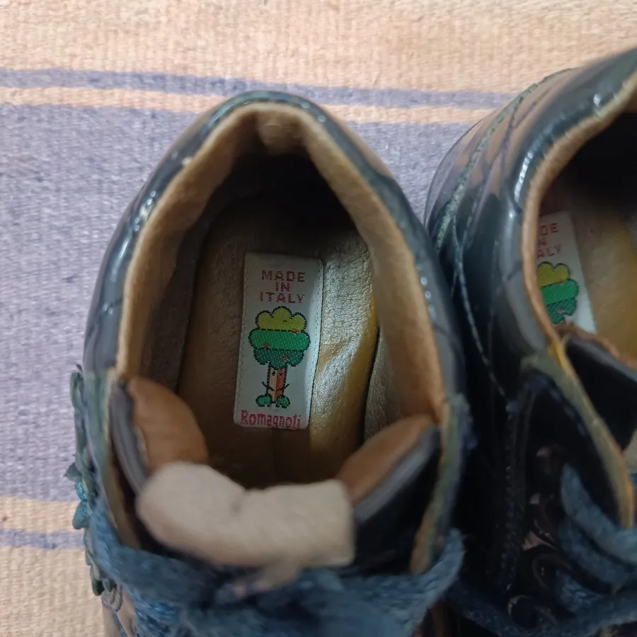 کفش دخترانه