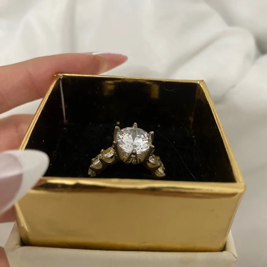 انگشتر نقره