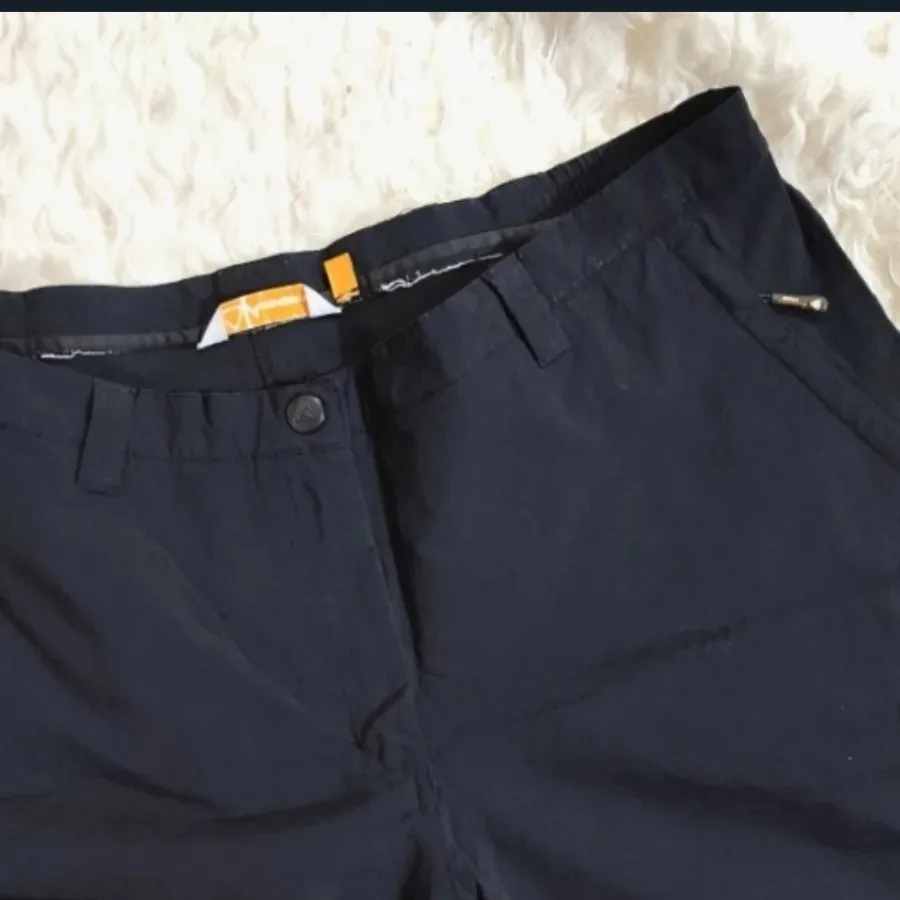 شلوار و شلوارک طبیعتگردی