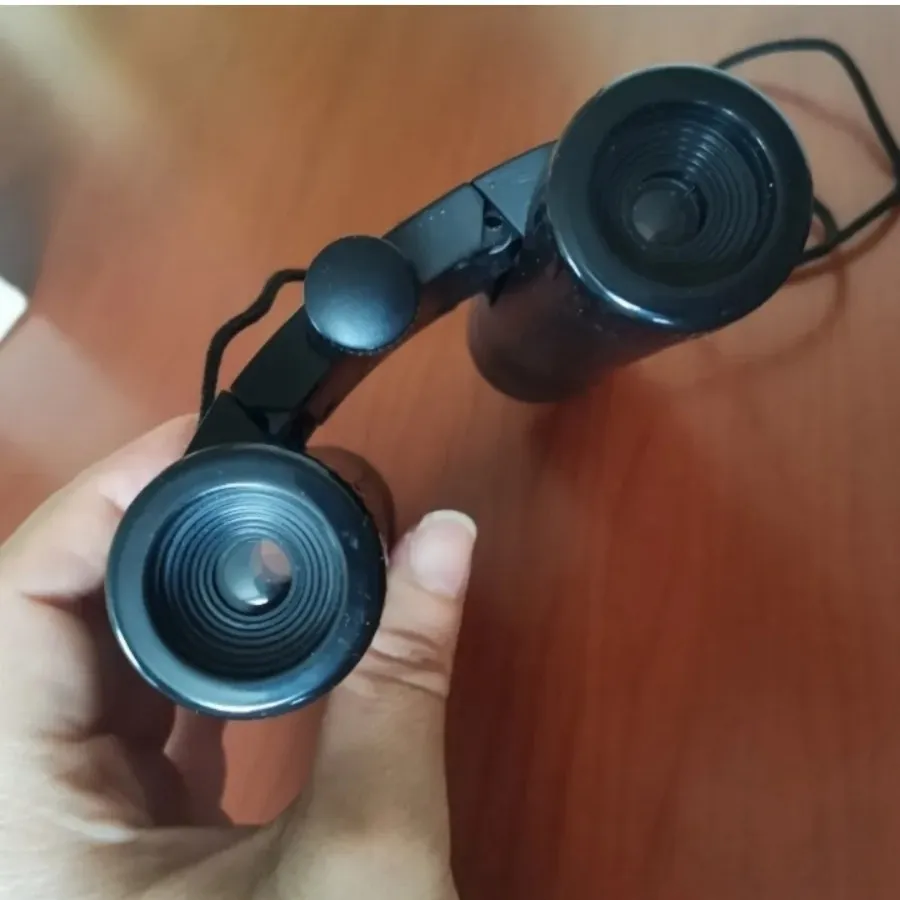 دور بین شکاری اسباب بازی