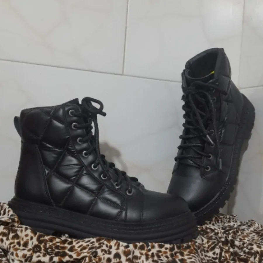 نیم بوت زنانه