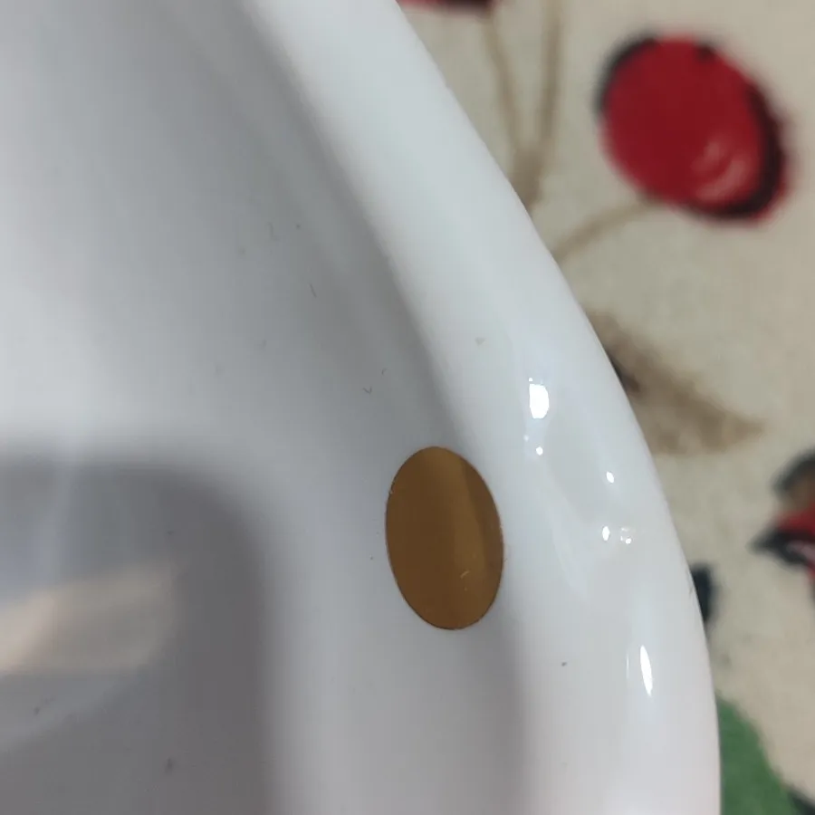 ظروف سفید سرامیکی