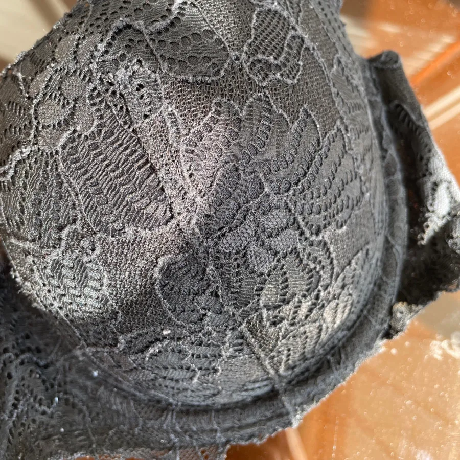 سوتین گیپور برند آرمانی