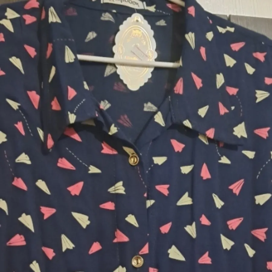 بلوز نخی آستین حلقه ای