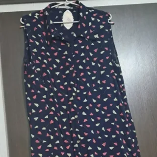 بلوز نخی آستین حلقه ای