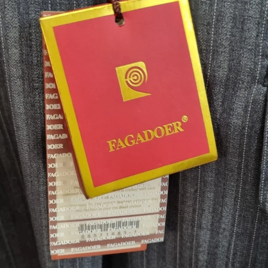 کت و شلوار مردانه