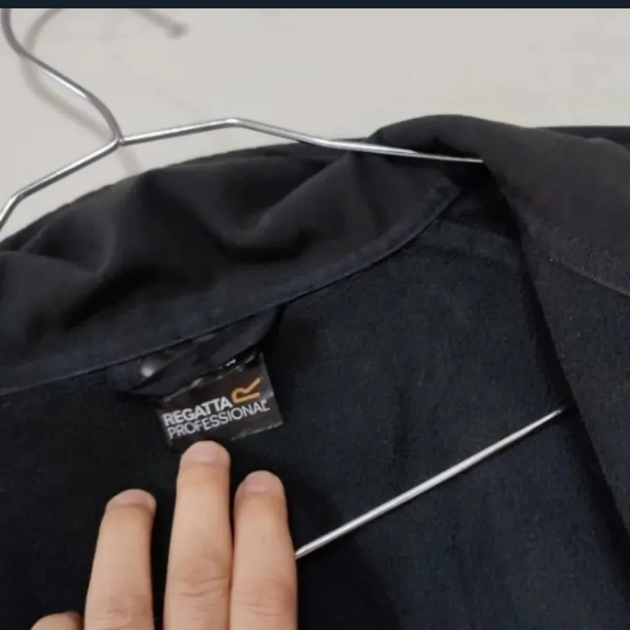 بادگیر ضد اب و ضد باد