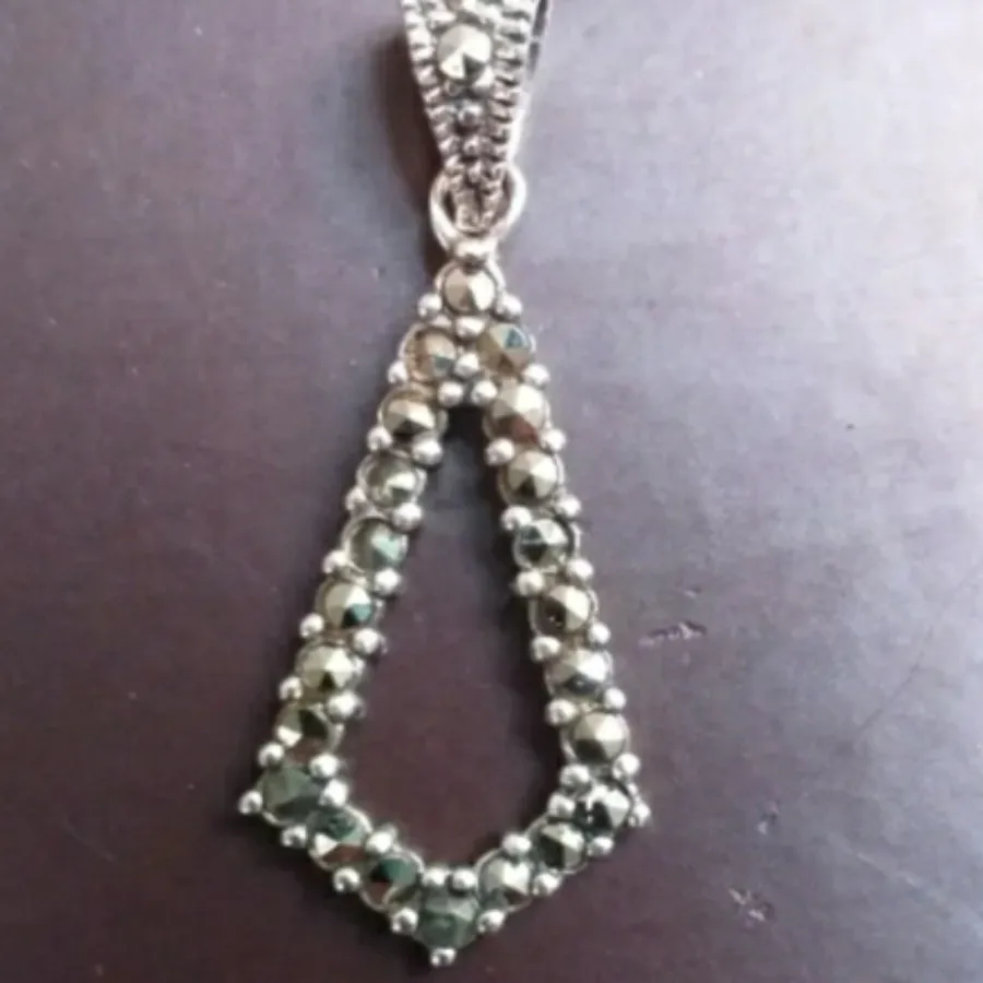 گل گردن نقره تایلندی