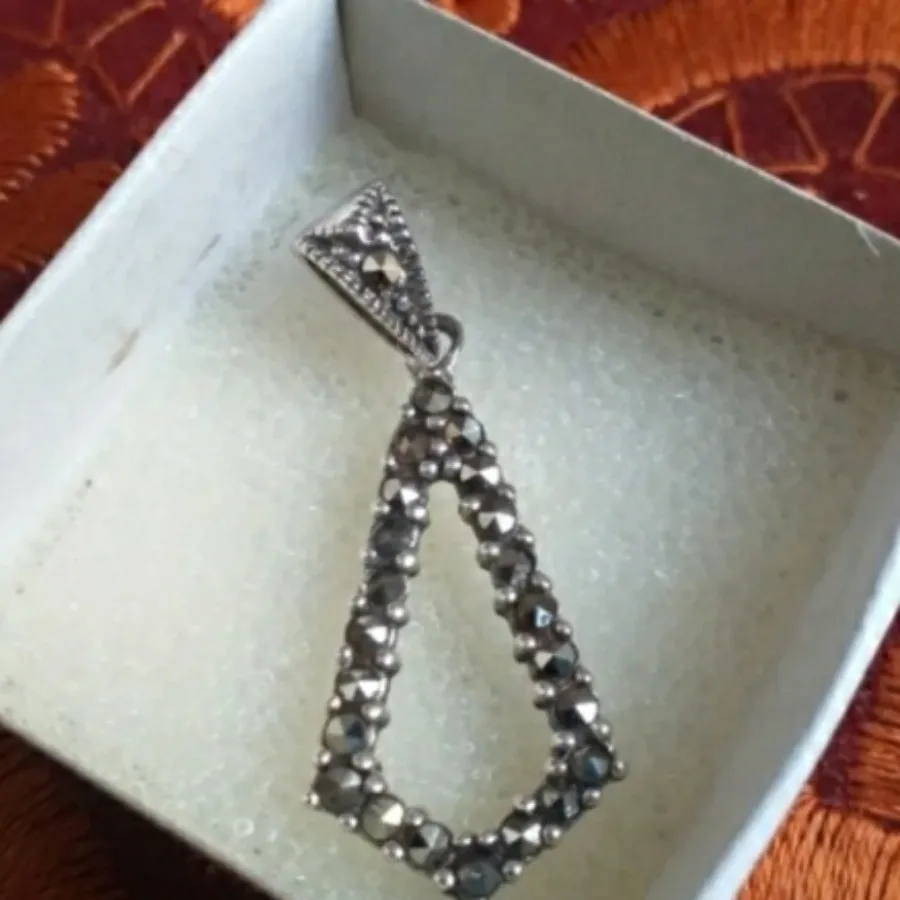 گل گردن نقره تایلندی