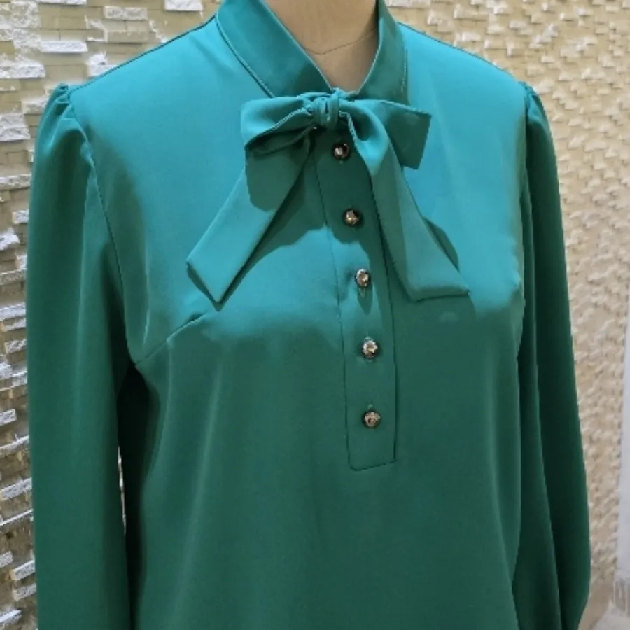 شومیز یقه کراواتی