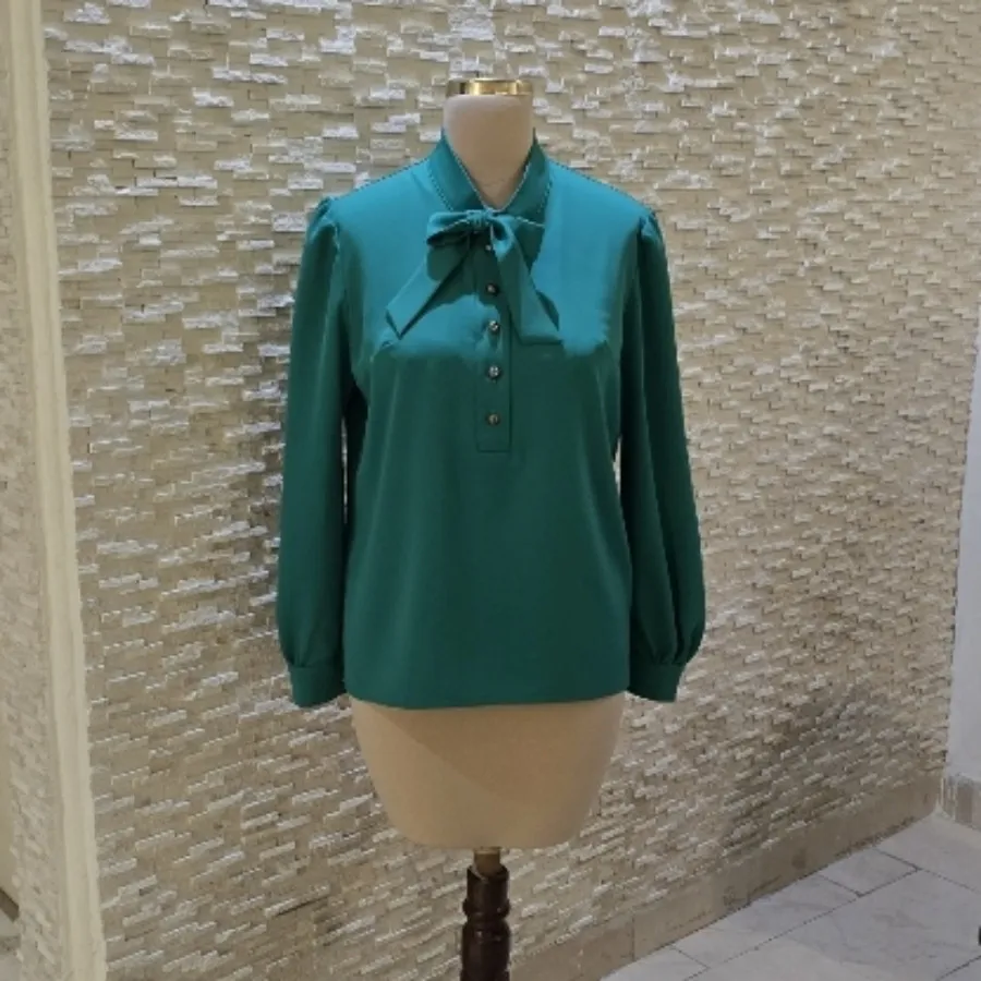 شومیز یقه کراواتی