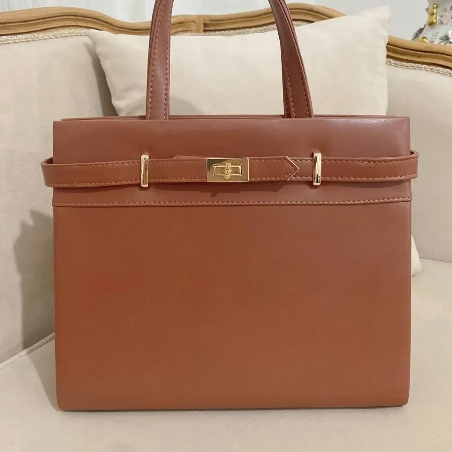 کیف قهوهای عسلی