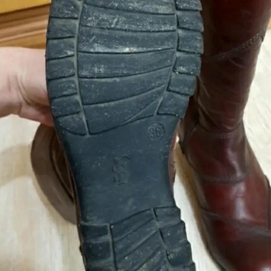 بوت تموم چرم