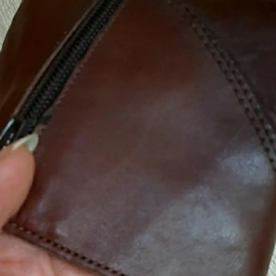 بوت تموم چرم