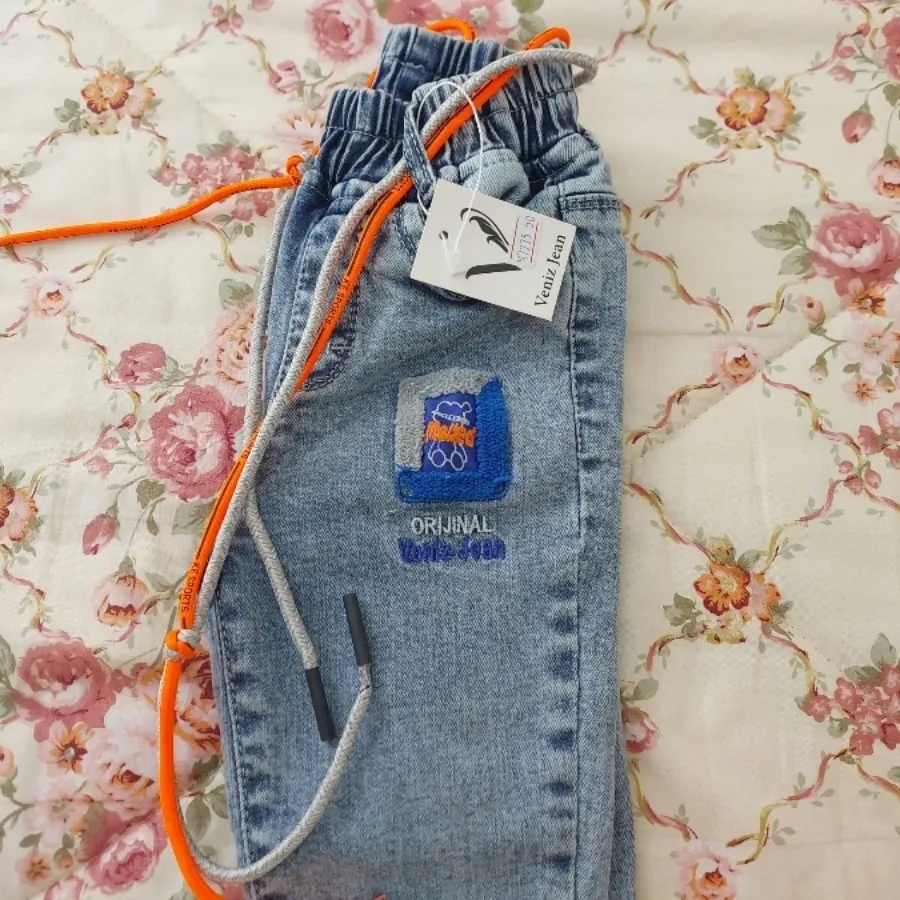 شلوارجین بچگانه