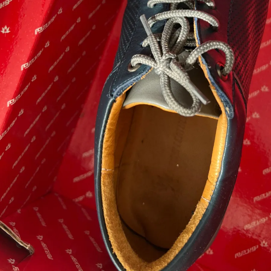 کفش اسپرت نوین چرم