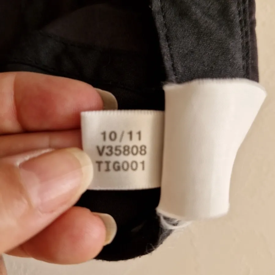 کلاه آدیداس