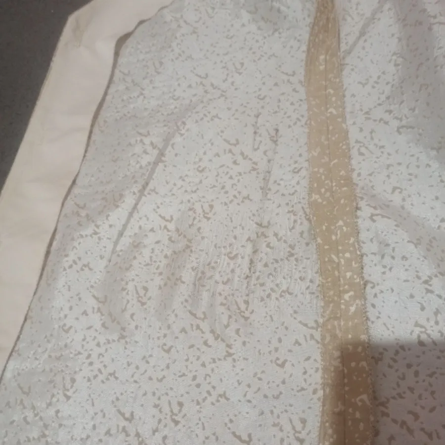 وست یا سارافون