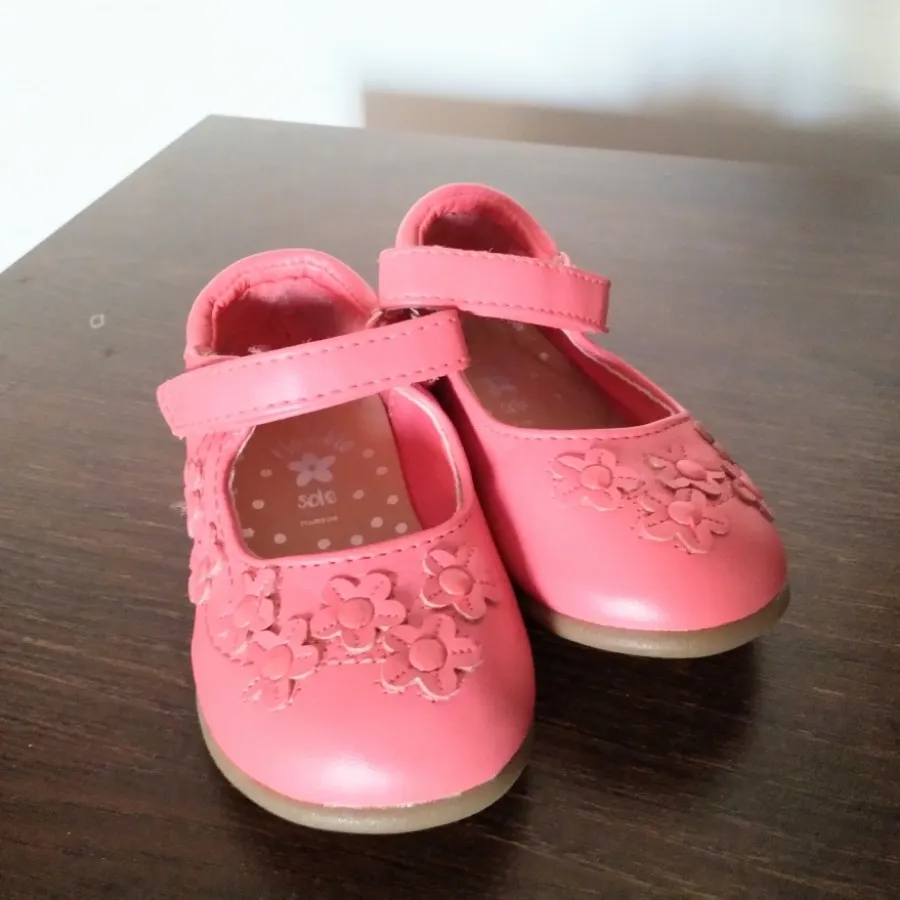 کفش دخترانه نوزادی