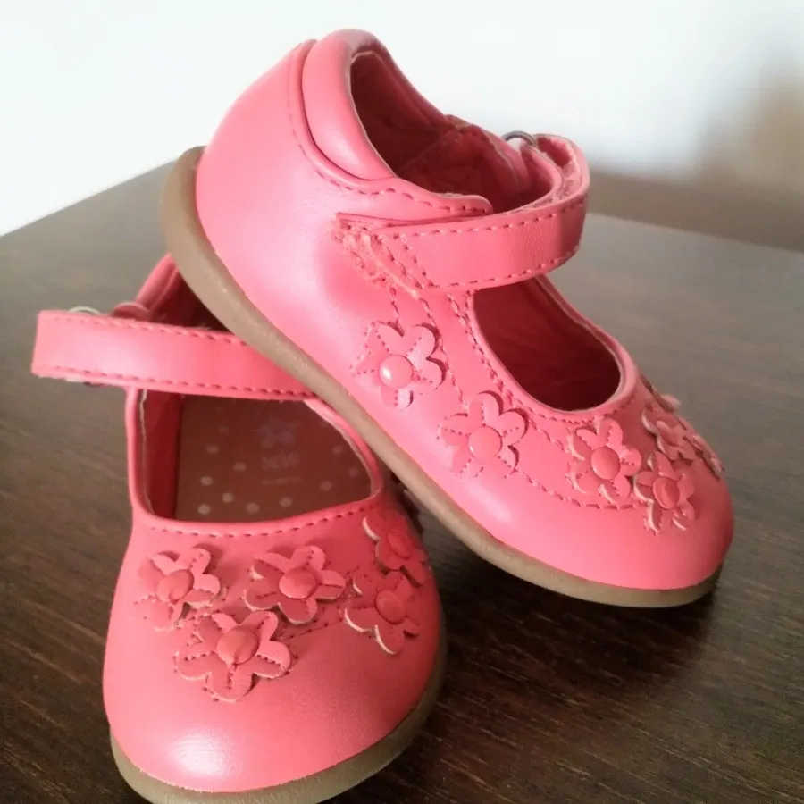 کفش دخترانه نوزادی