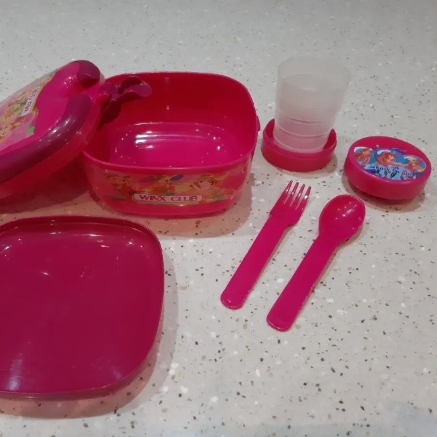 ظرف غذا طرح وینکس و کیتی