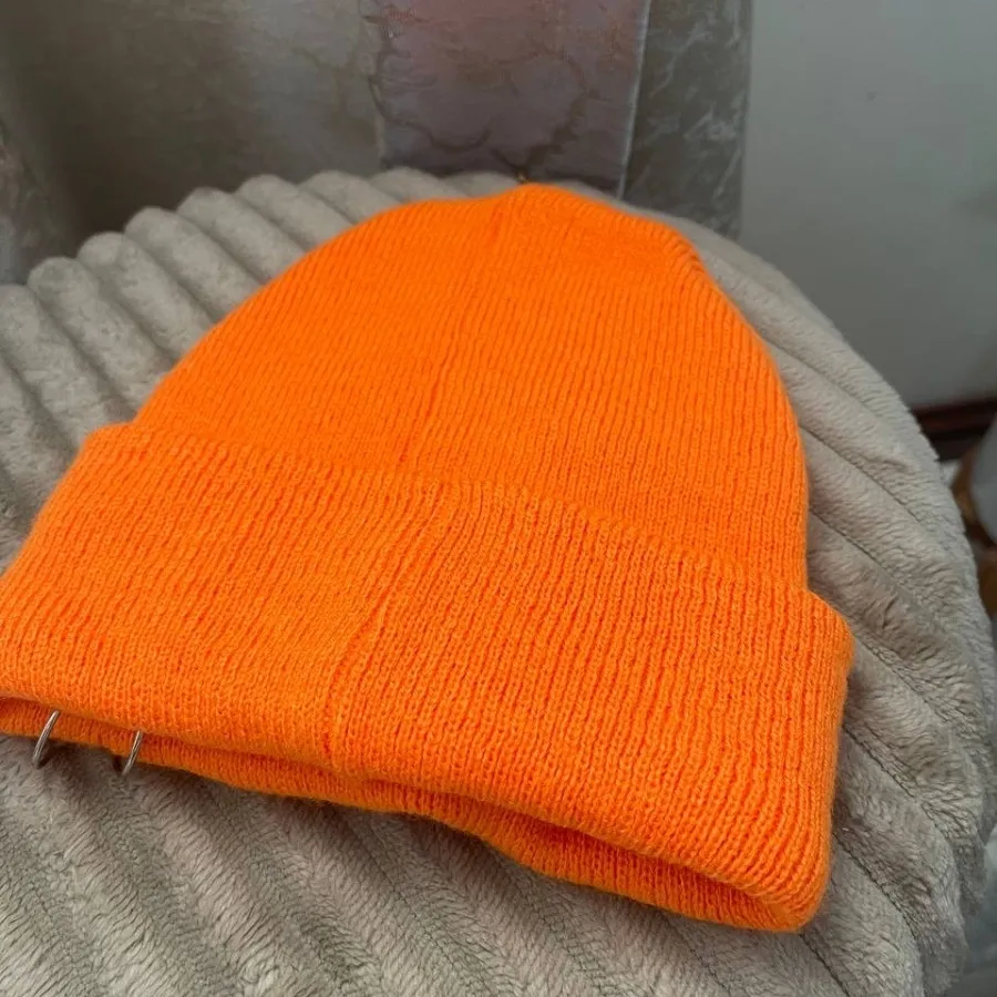 کلاه  بافت نارنجی