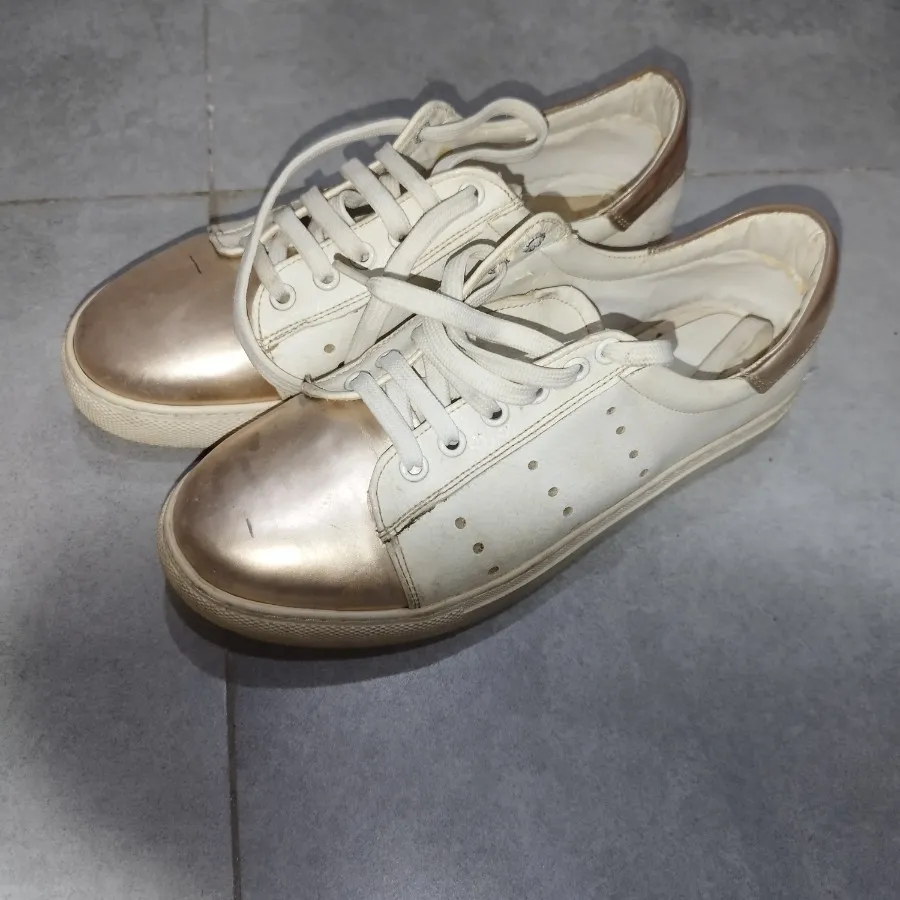 کتونی های برند