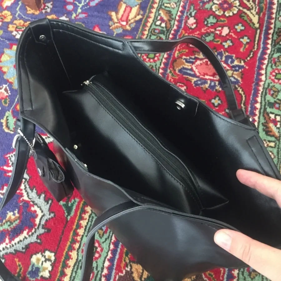 کیف دوشی بزرگ