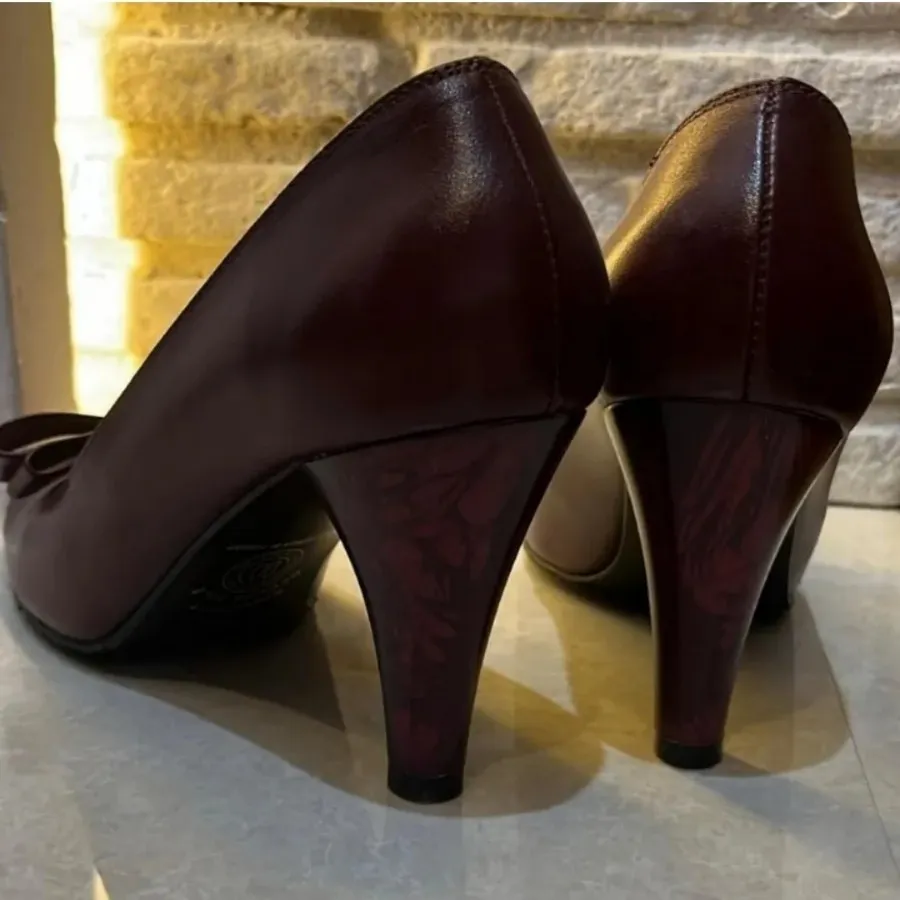 کفش چرم مجلسی jordrn