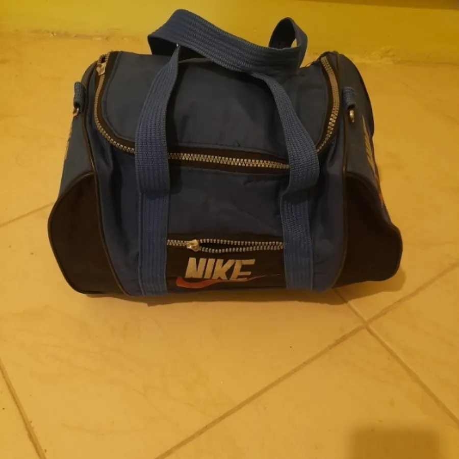 کیف نایکی اصل