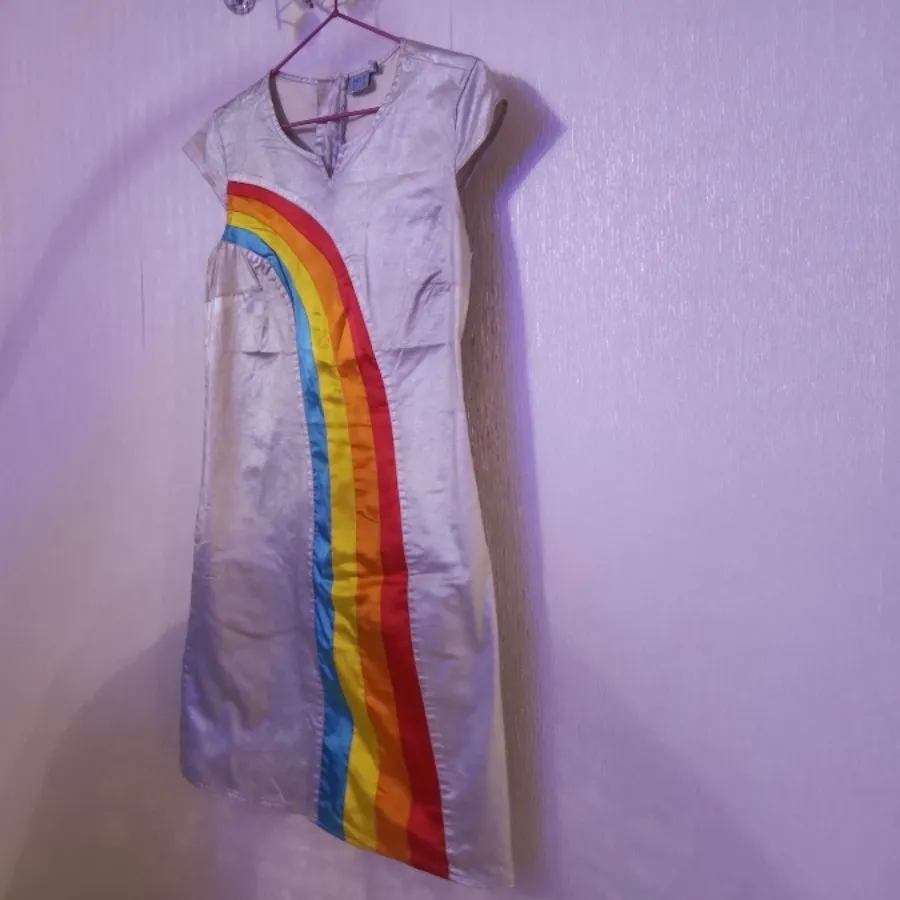 پیراهن رنگین کمونی