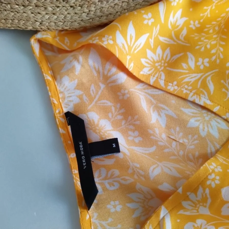 پیراهن ورا مودا