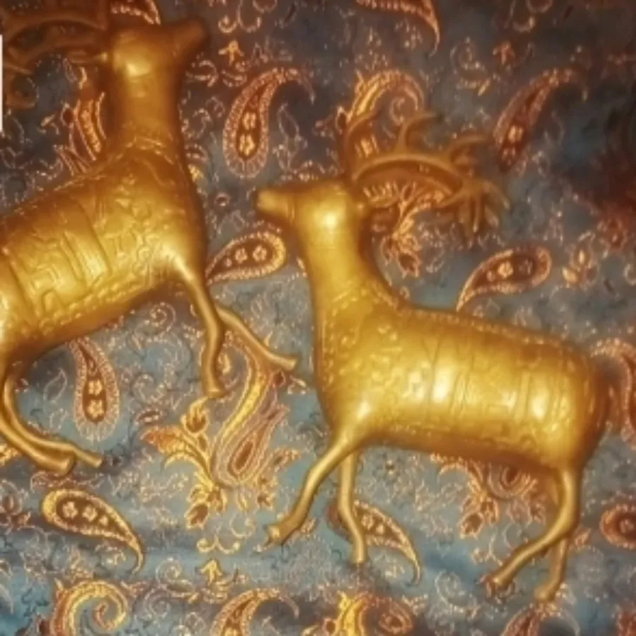 مجسمه آنتیک برنج