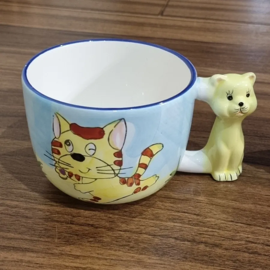 کاسه و لیوان کودک