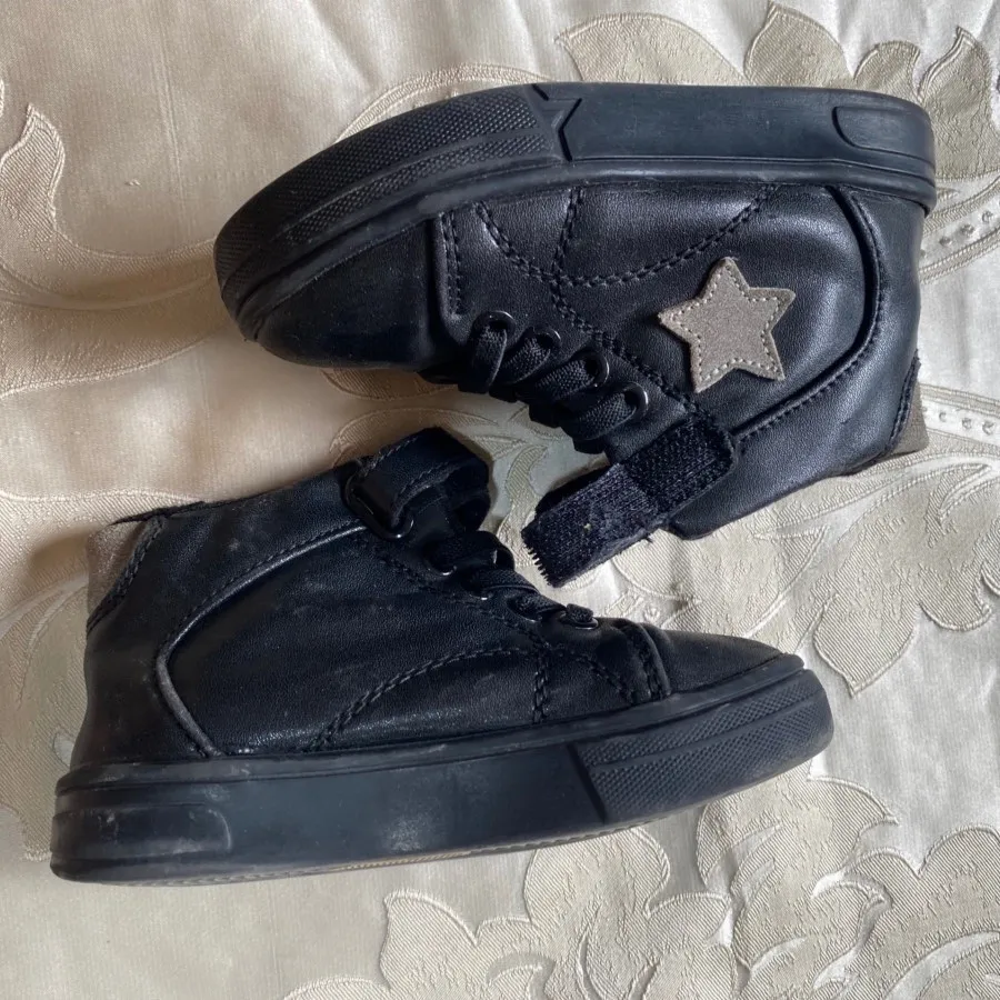 کفش ساقدار پسرانه مشکی