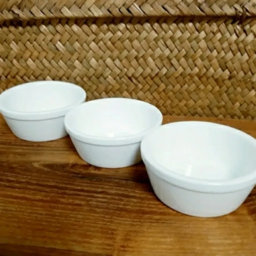 ظرف  سس یا چاشنی یا دیپ