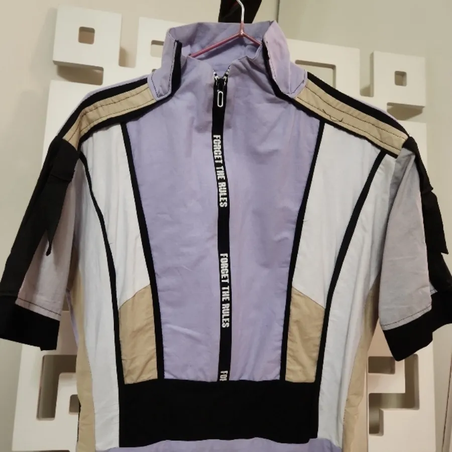 پیراهن اسپرت