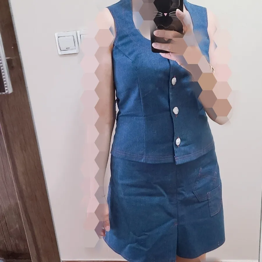 تاپ و دامن جین