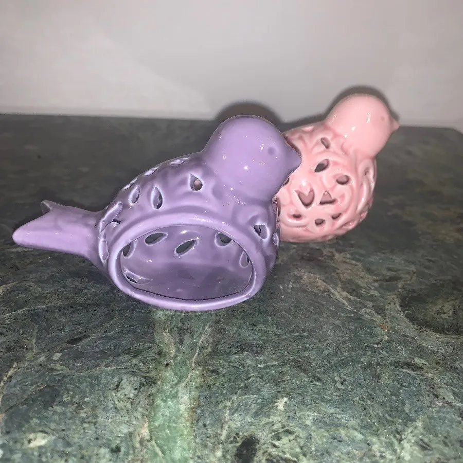 مجسمه و دکوری مرغ آمین