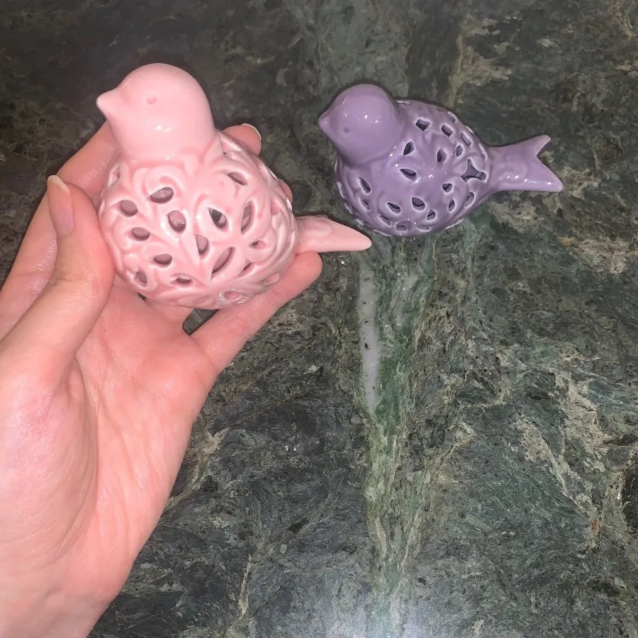 مجسمه و دکوری مرغ آمین