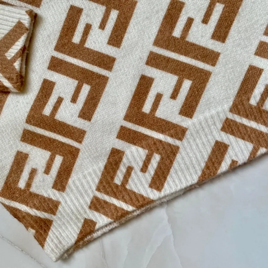 بلوز بافت طرح فندی