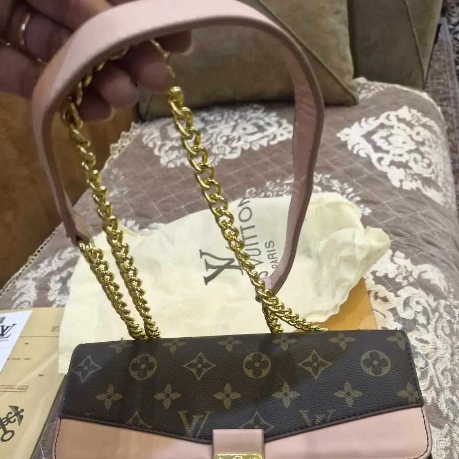 کیف لویی ویتون