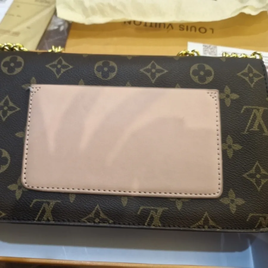 کیف لویی ویتون