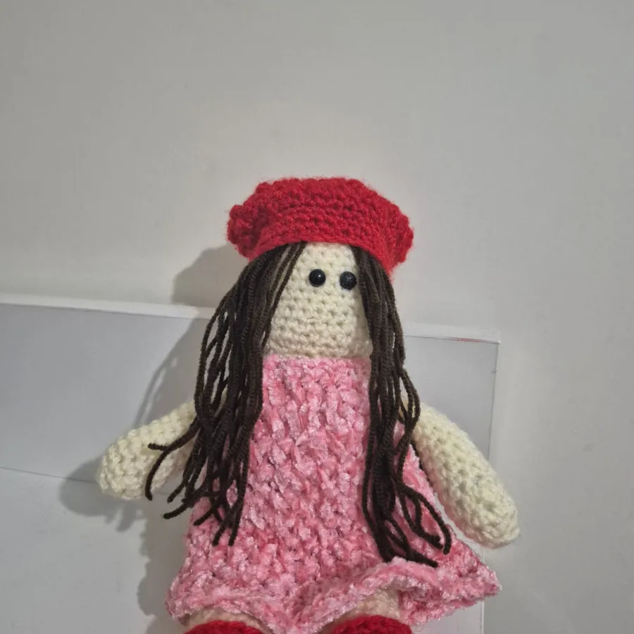 عروسک‌روسی‌دستباف