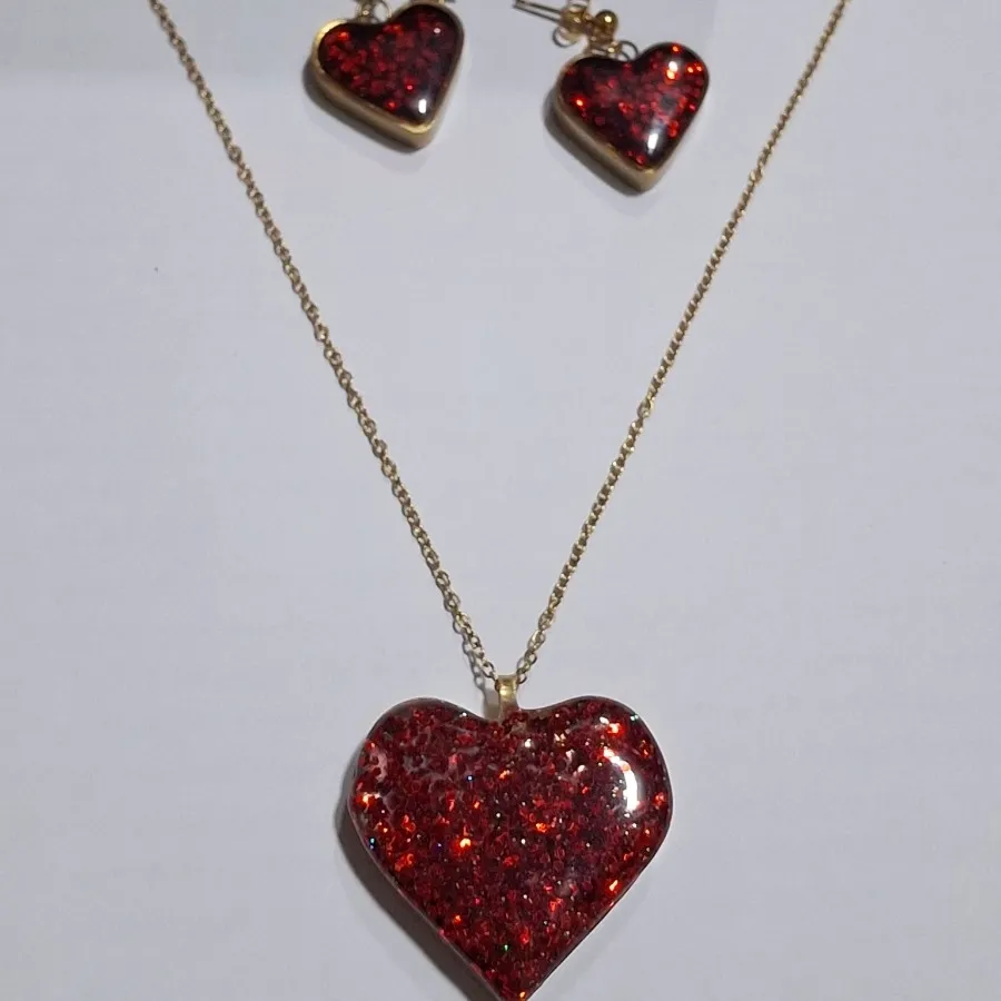 نیم ست قلب رزینی دستساز