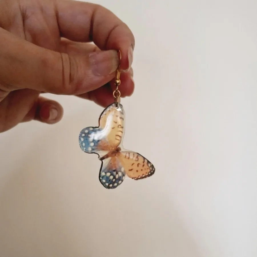 نیم ست پروانه رزین دستساز