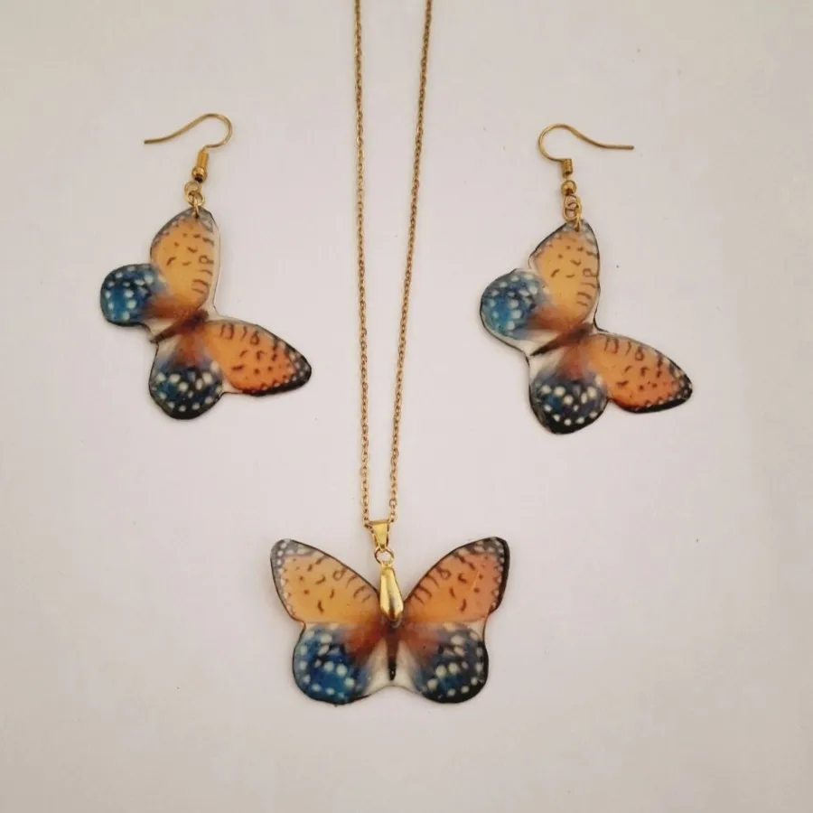 نیم ست پروانه رزین دستساز