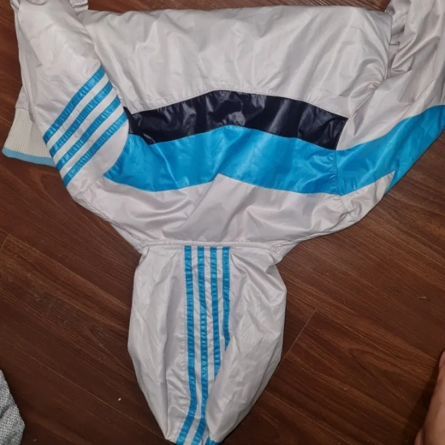 سویشرت ورزشی خوشگل