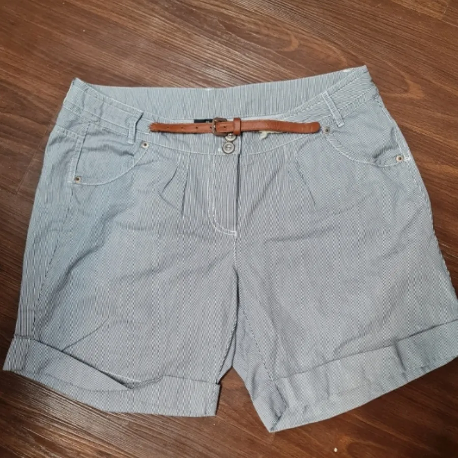 شلوارک خارجی